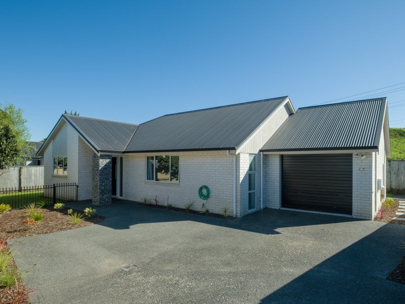 16A Silverstone Place, Lytton West, Gisborne - Carousel 1