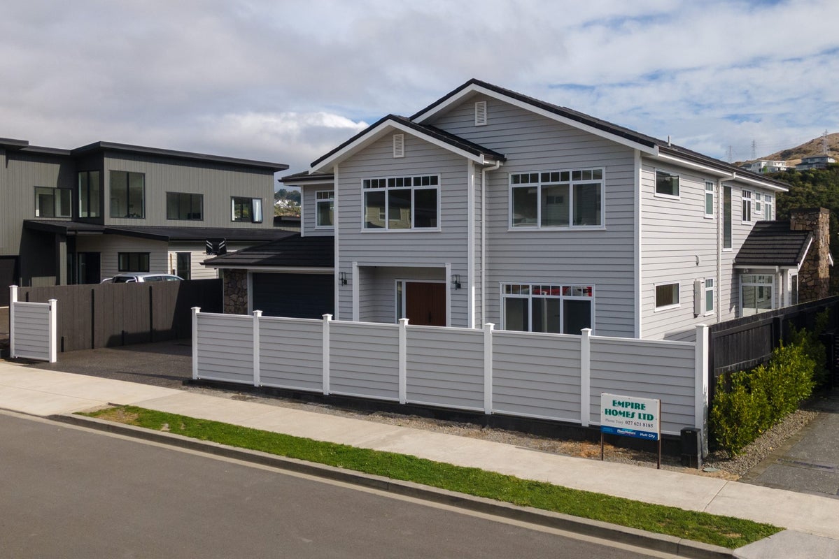 28 Farnworth Terrace, Churton Park, Wellington - Carousel 47