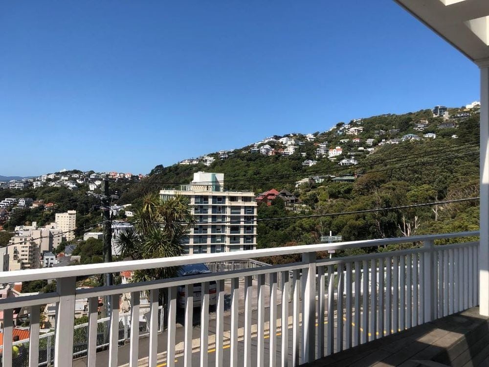 5 Moeller Street, Mount Victoria, Wellington - Carousel 2