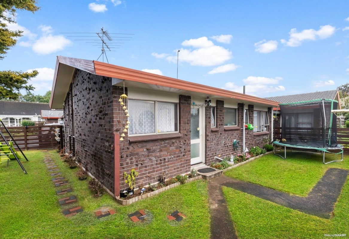 1/29 Trentham Road, Papakura, Auckland - Carousel 1