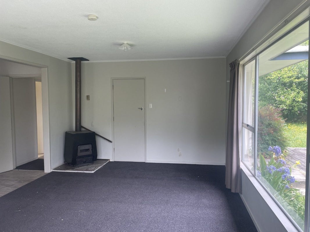 14 Splitt Avenue, Glenview, Hamilton - Carousel 2