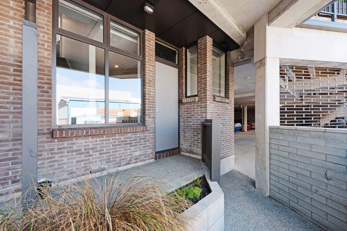 24 Ferguson Street, Newtown, Wellington - Carousel 1