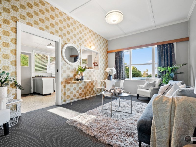 20 Helen Street, Brooklyn, Wellington - Carousel 2