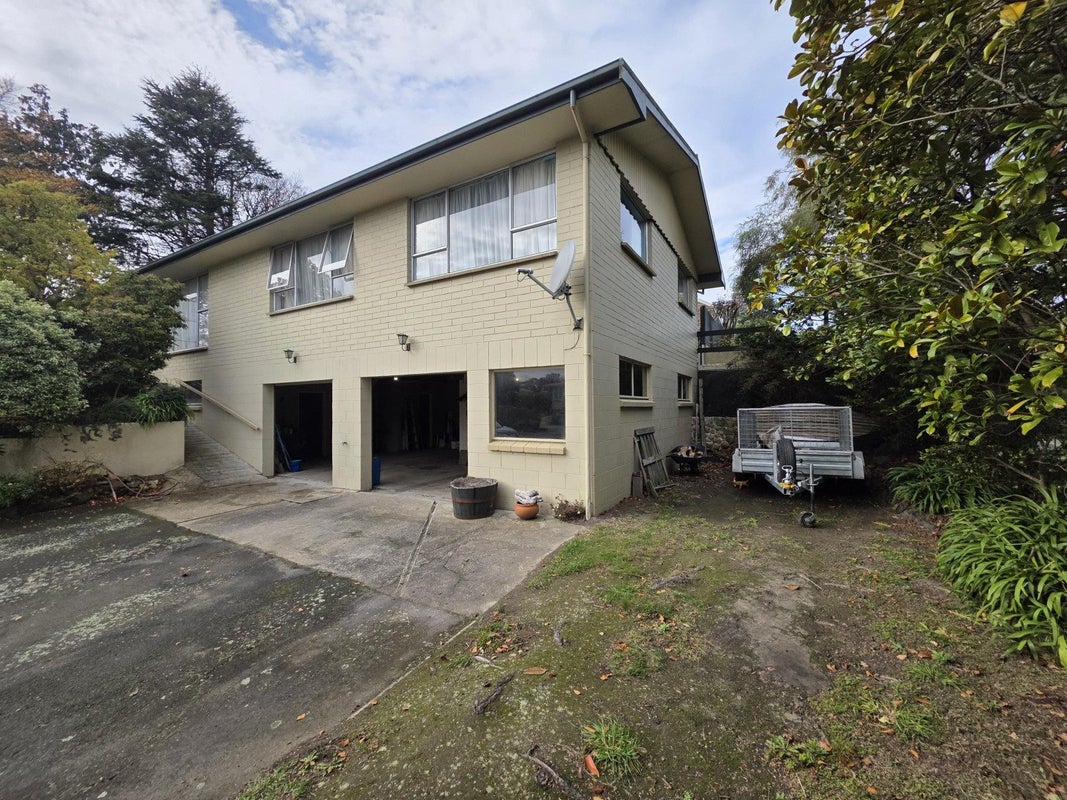 17 Awamoa Road, South Hill, Oamaru - Carousel 29