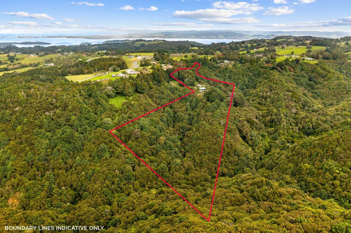 402 Owhiwa Road, Onerahi - Carousel 2