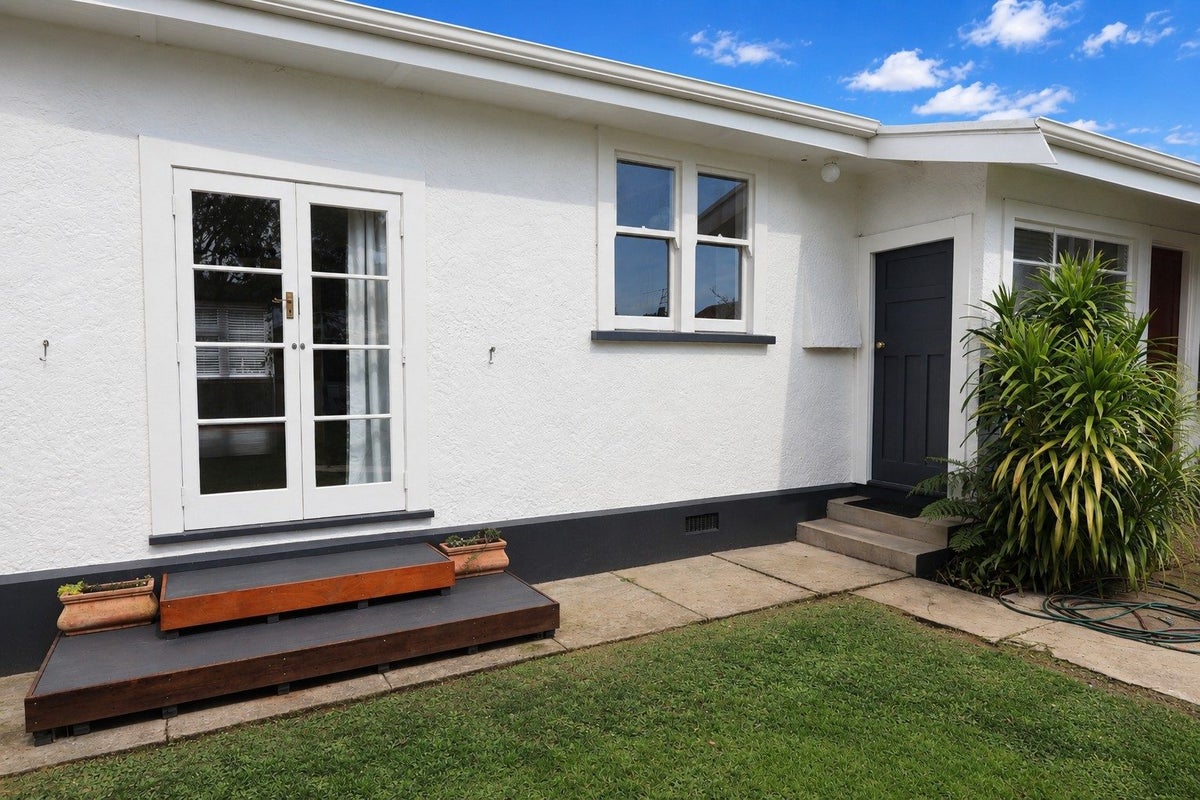 181 Wainui Road, Kaiti, Gisborne - Carousel 14