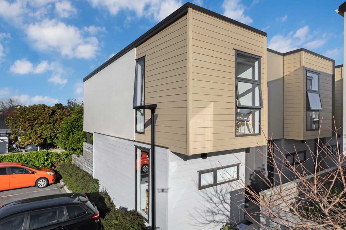 3/14 Parson Lane, Papatoetoe, Auckland - Carousel 1