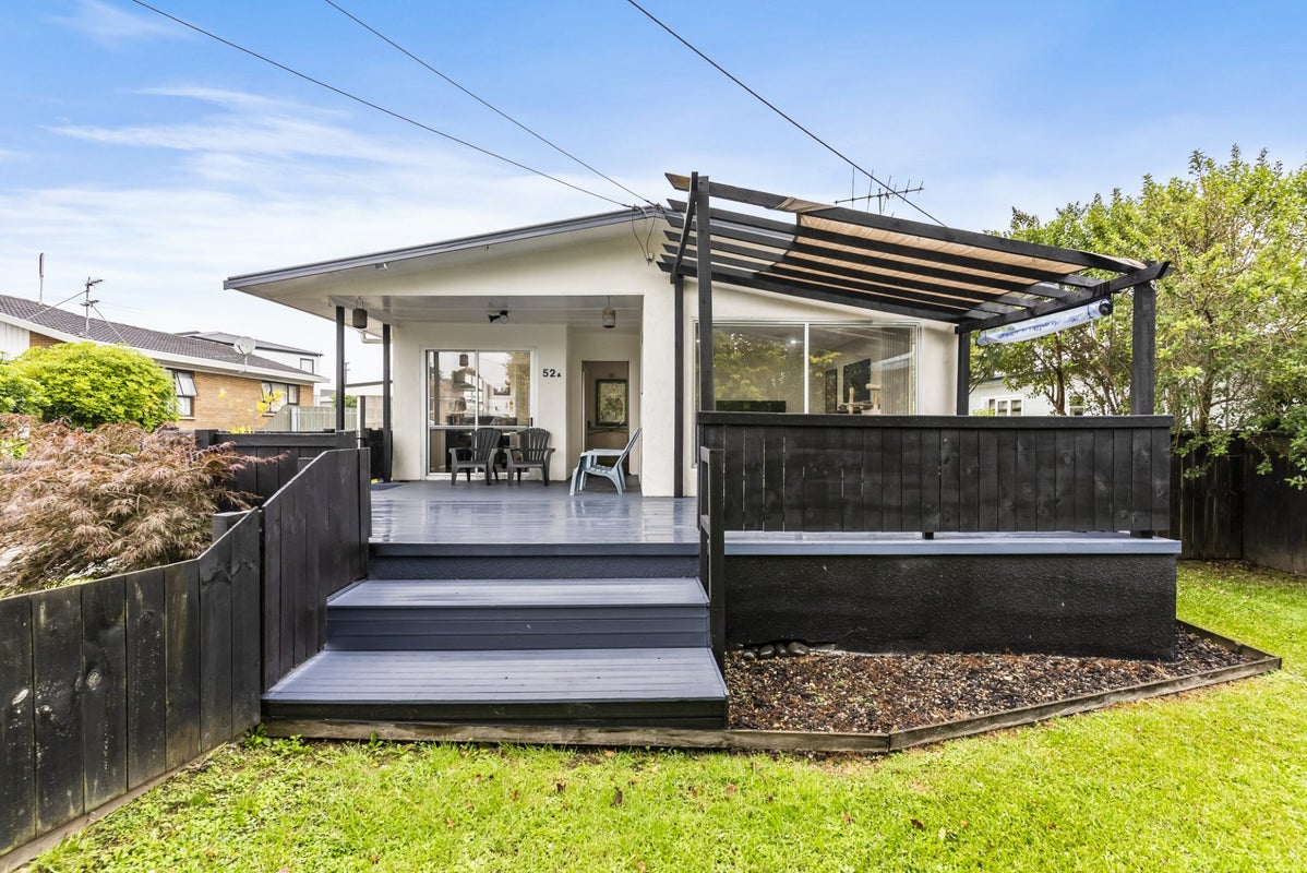 1/52 Youngs Road, Papakura, Auckland - Carousel 2