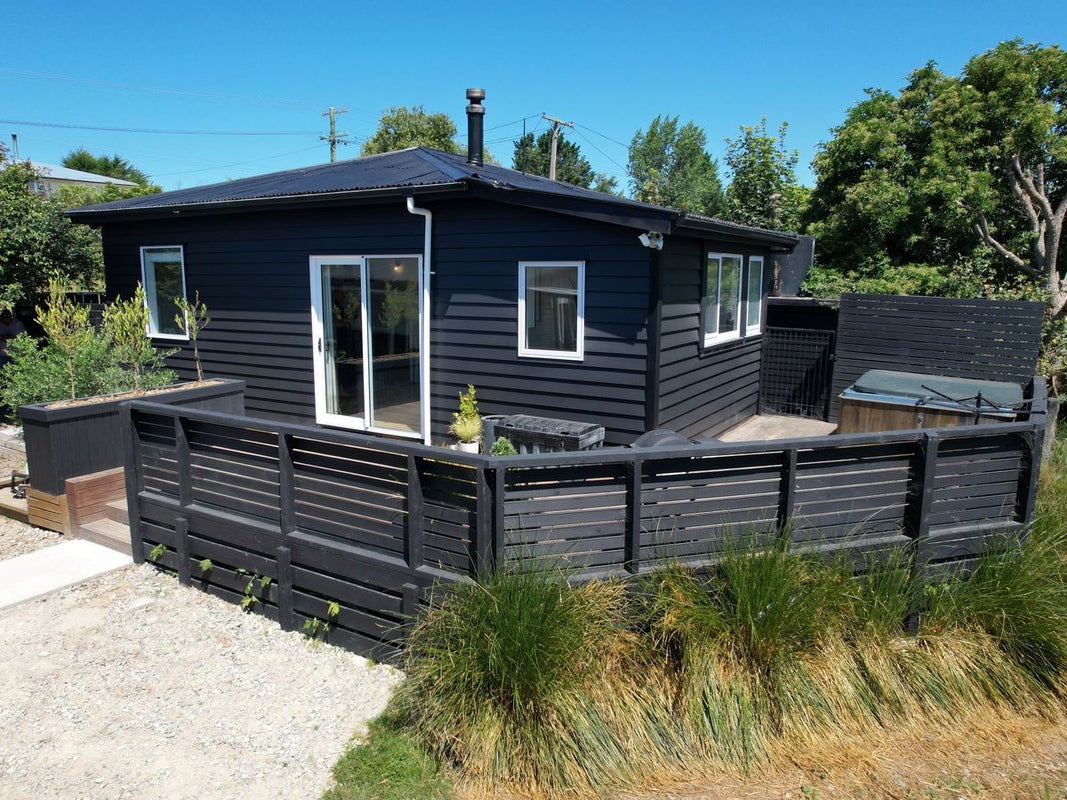 22 Main Road, Maheno, Oamaru - Carousel 16