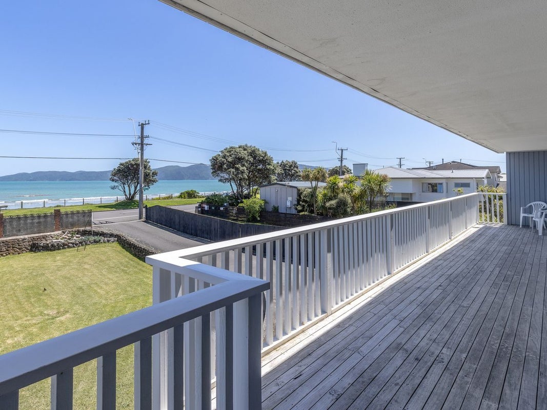 104 Marine Parade, Paraparaumu Beach, Paraparaumu - Carousel 2