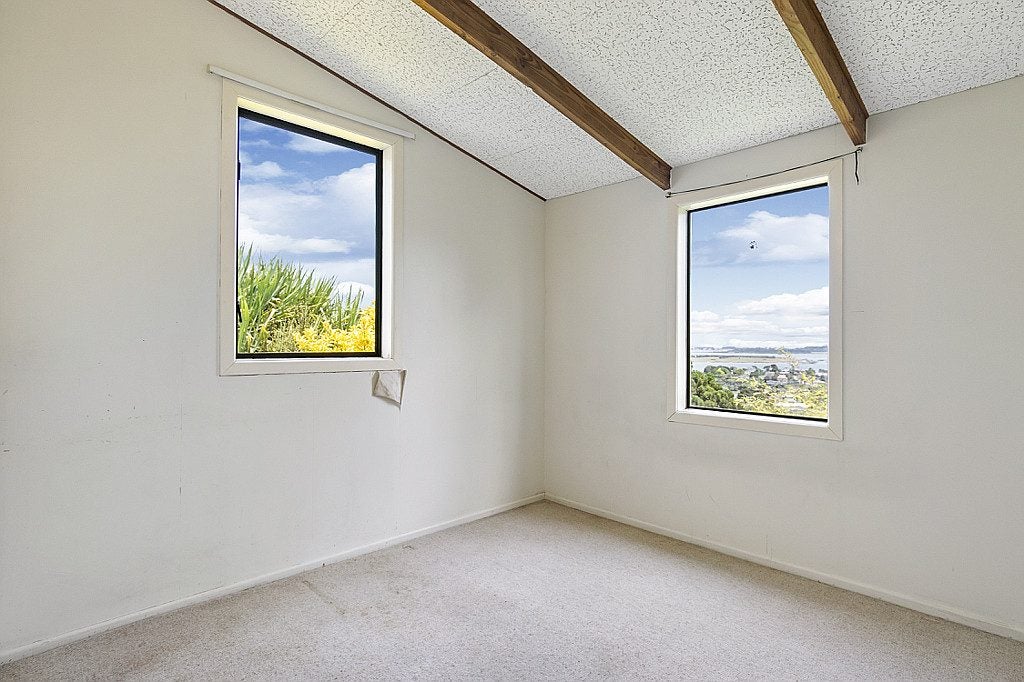67 Carlton Street, Hillsborough, Auckland - Carousel 21