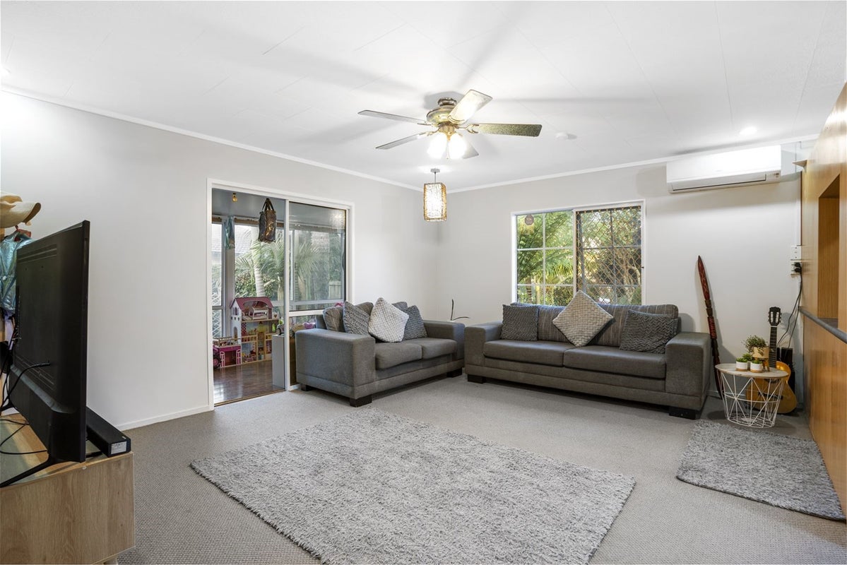 47 Harmel Road, Glendene, Auckland - Carousel 2
