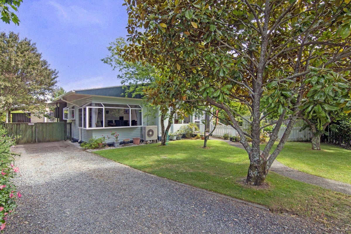 12 Neale Avenue, Stoke, Nelson - Carousel 1