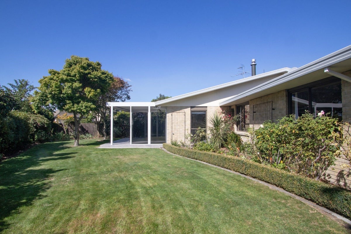 19 Buchanan Place, Allenton, Ashburton - Carousel 1