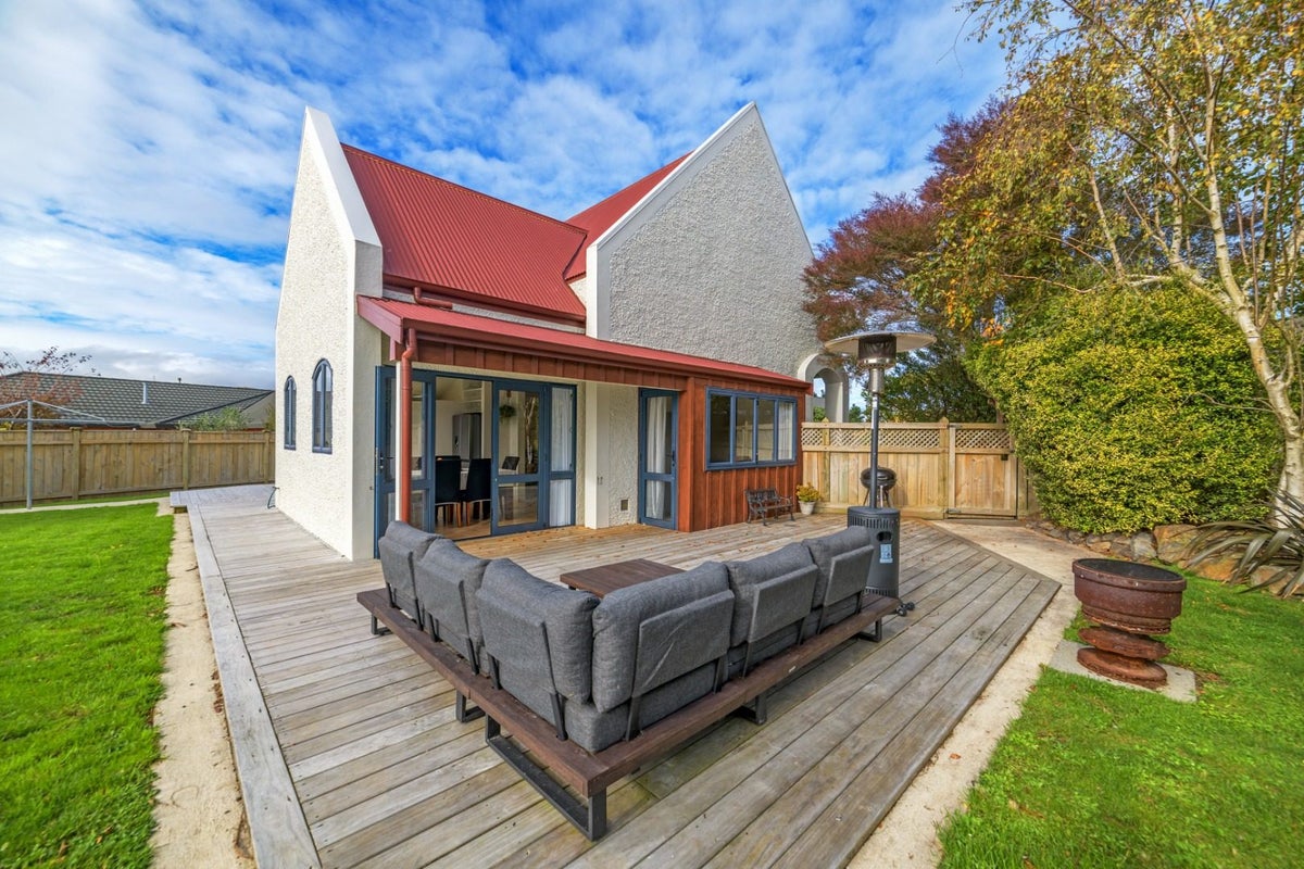 109 Pacific Drive, Fitzherbert, Palmerston North - Carousel 11