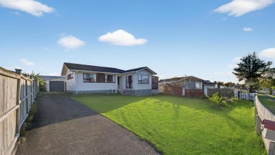 9 Shalimar Place, Clover Park, Auckland - Carousel 1