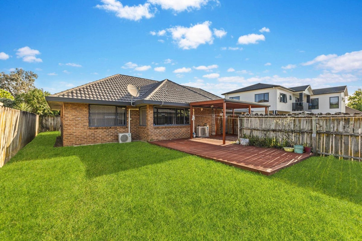 51 Gadsby Road, Favona, Manukau City, Auckland - Carousel 2