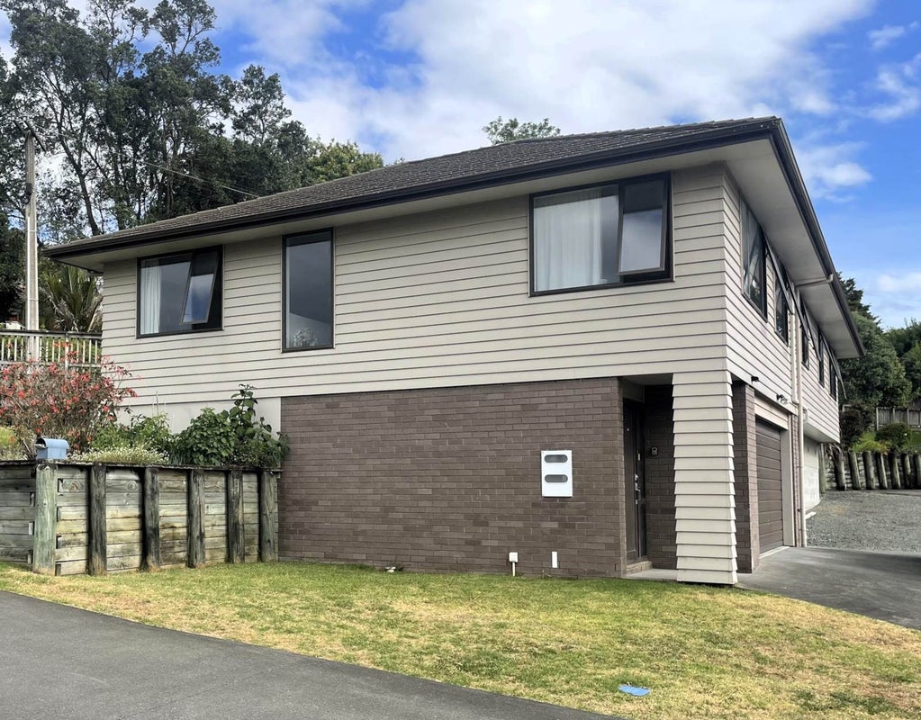 1 Brickworks Lane, Kamo, Whangarei - Carousel 1