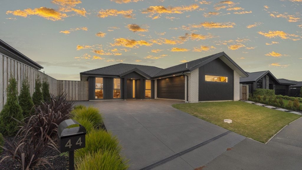 44 Cooney Avenue, Darfield, Darfield - Carousel 2