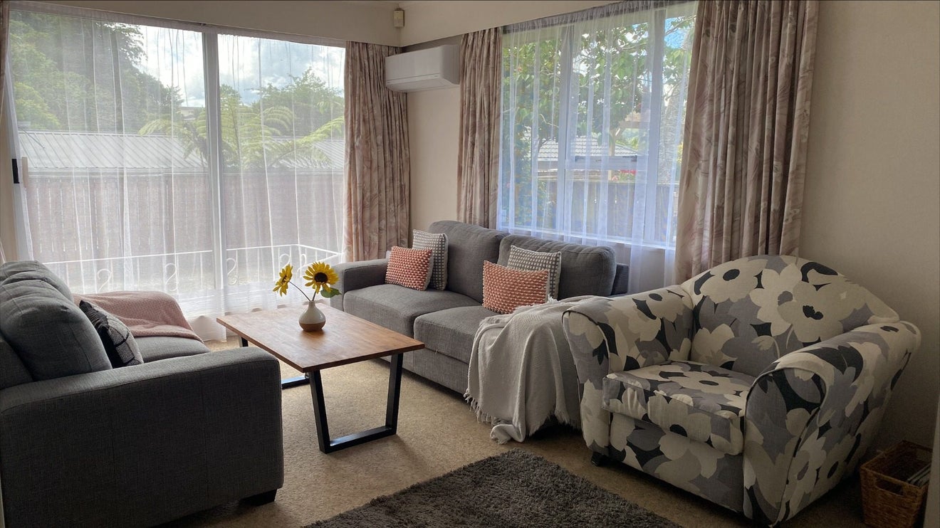 64B The Drive, Tawa, Wellington - Carousel 1