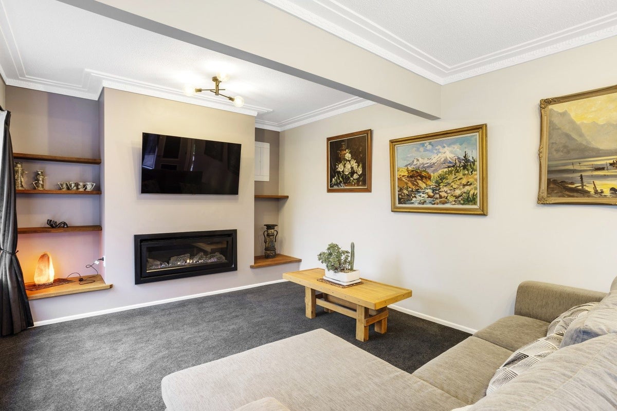 37 McKerrow Street, Shiel Hill, Dunedin - Carousel 2