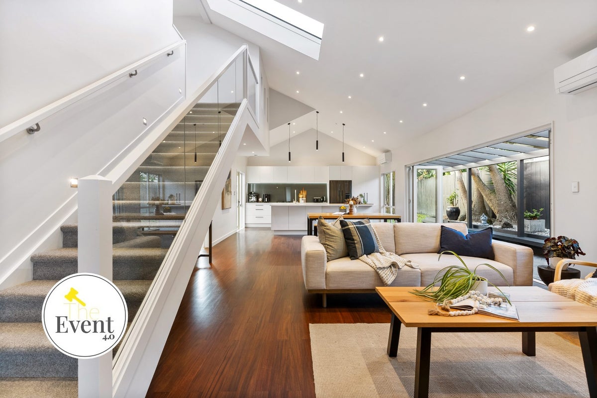 13 Newbury Place, Schnapper Rock, Auckland - Carousel 1