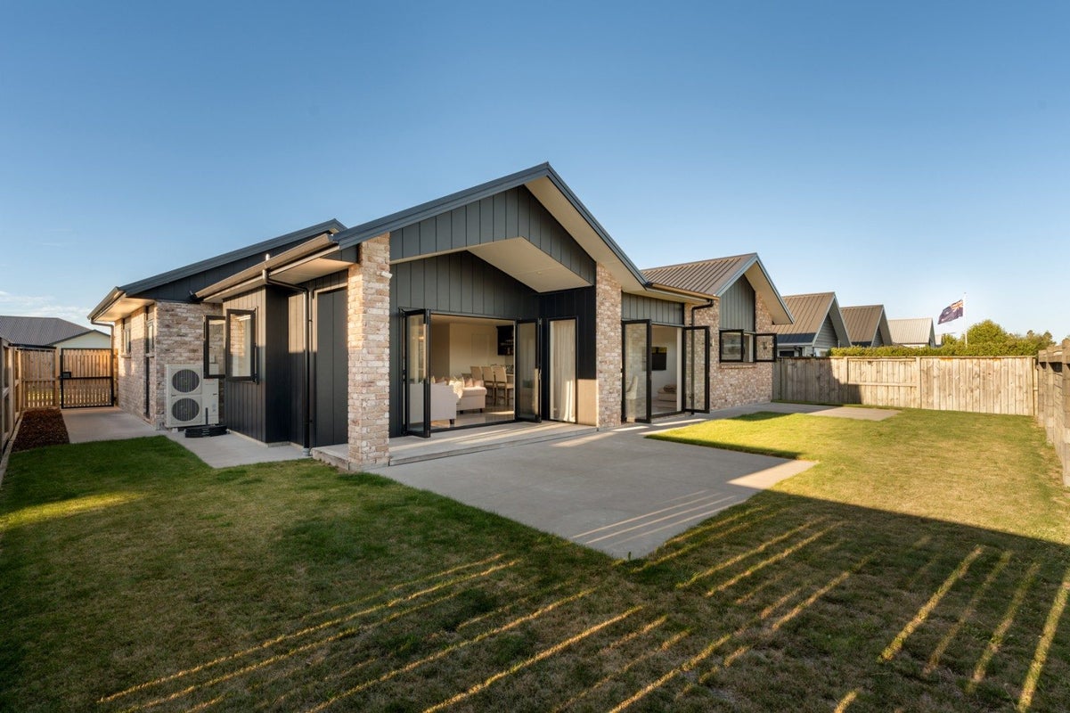 10 St Thomas Avenue, Pyes Pa, Tauranga - Carousel 15