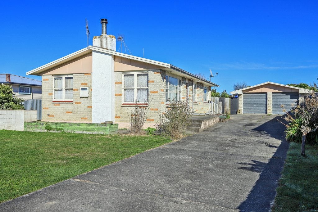 515 Lowe Street, Camberley, Hastings - Carousel 1