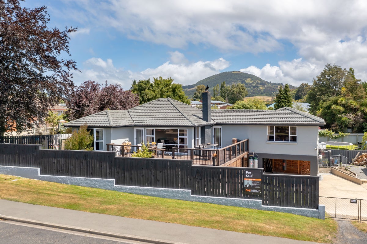 12 Old Brighton Road, Fairfield, Dunedin - Carousel 2