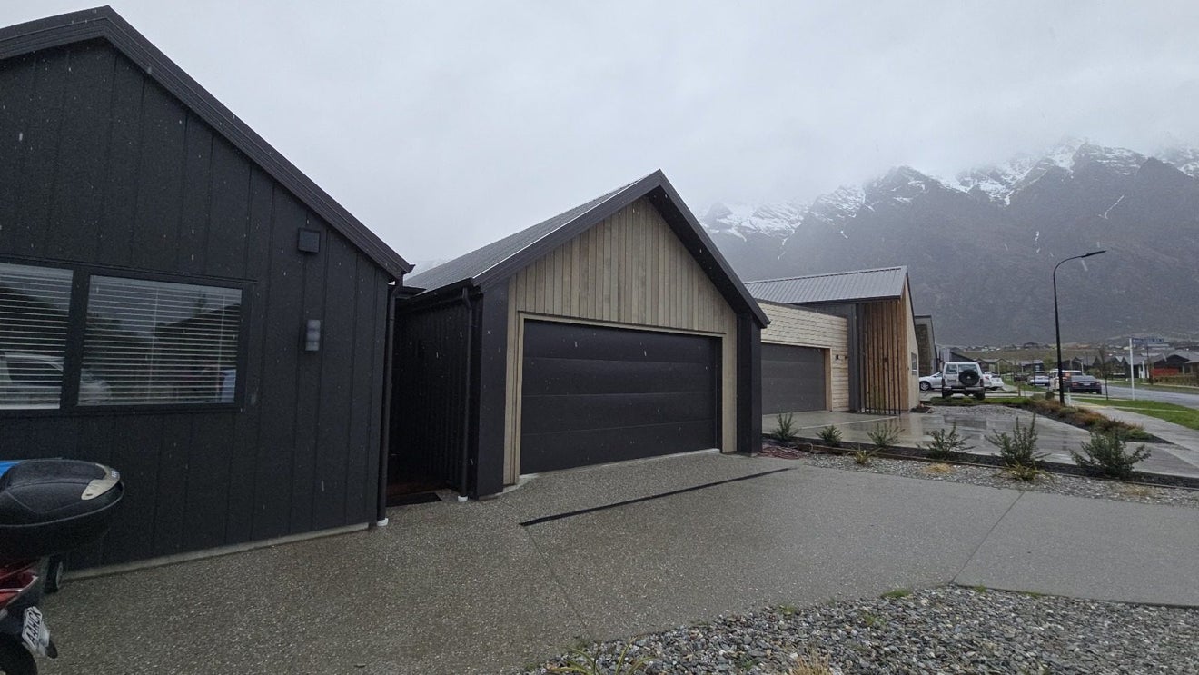 20 Barn Road, Jacks Point, Queenstown - Carousel 2