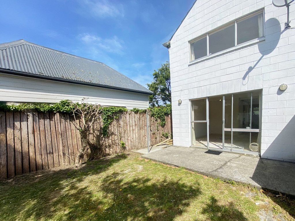 2/108 Office Road, Merivale, Christchurch - Carousel 9