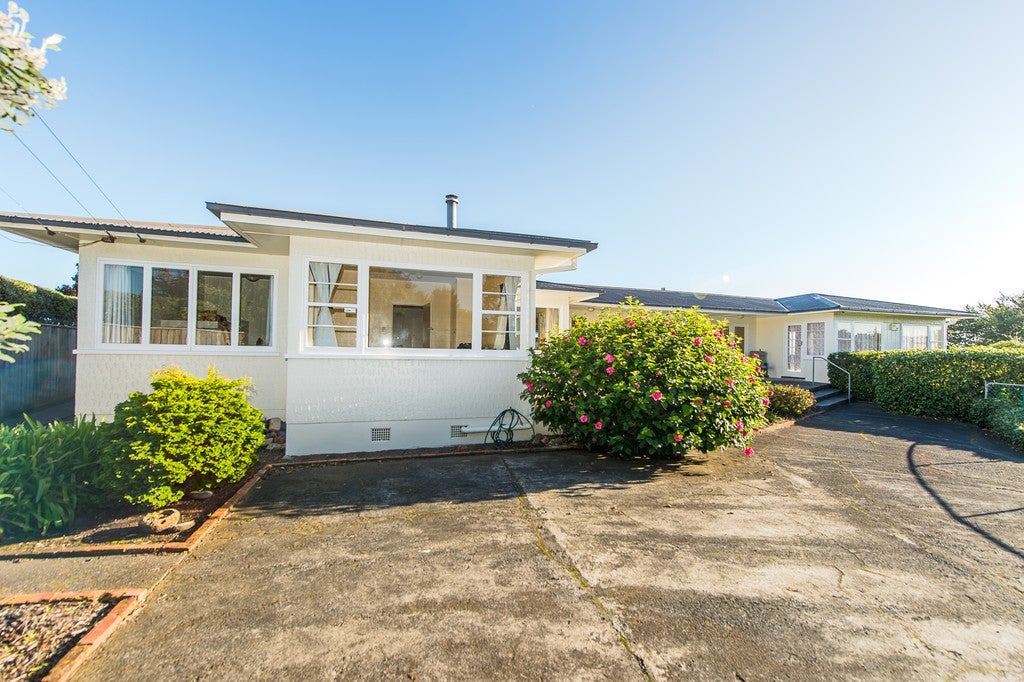 21B Peakes Road, Saint Johns Hill, Whanganui - Carousel 2