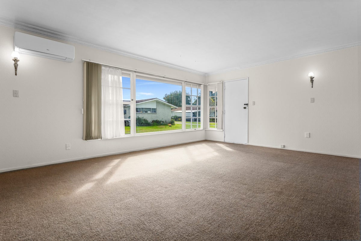 2A Wybo Veldman Place, Whakatane, Whakatane - Carousel 2