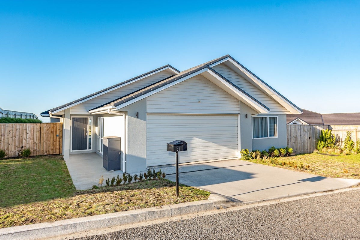 51 Tirimoana Place, Otamatea, Whanganui - Carousel 1
