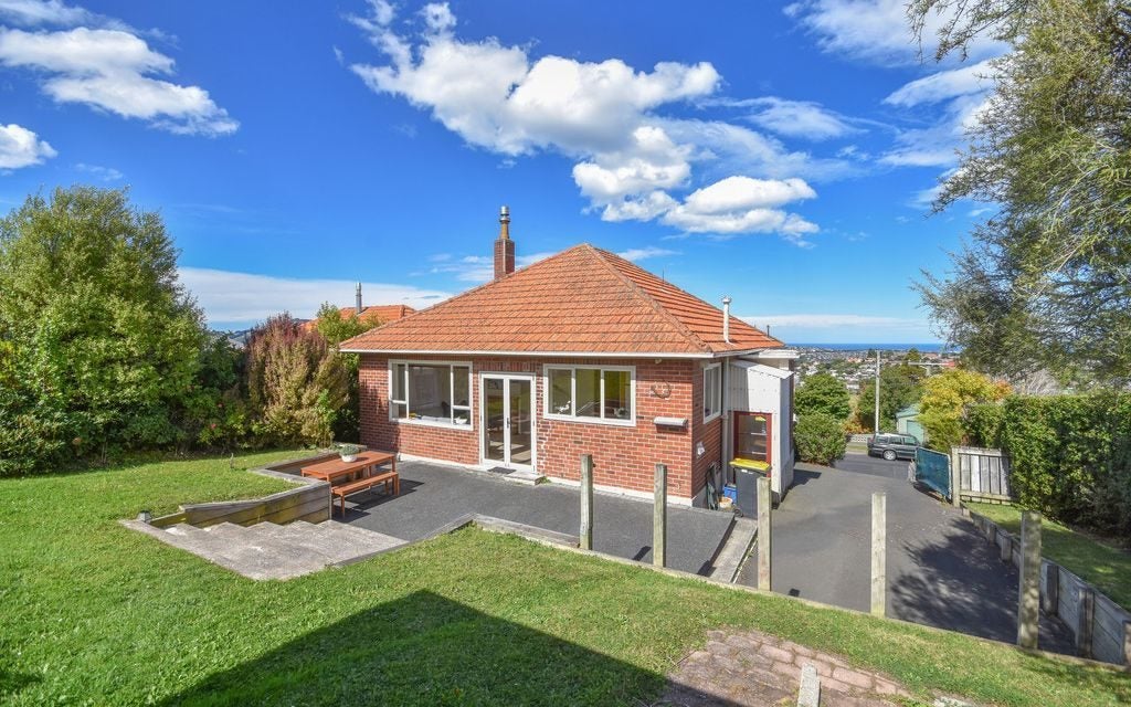 49 Greenhill Avenue, Wakari, Dunedin - Carousel 1