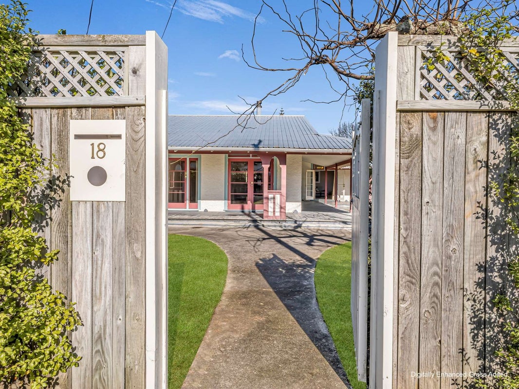 18 Durie Street, Durie Hill, Whanganui - Carousel 2