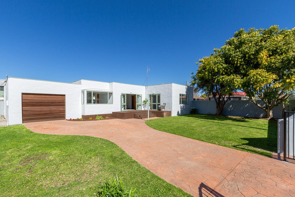70 Gloucester Street, Greenmeadows, Napier - Carousel 1