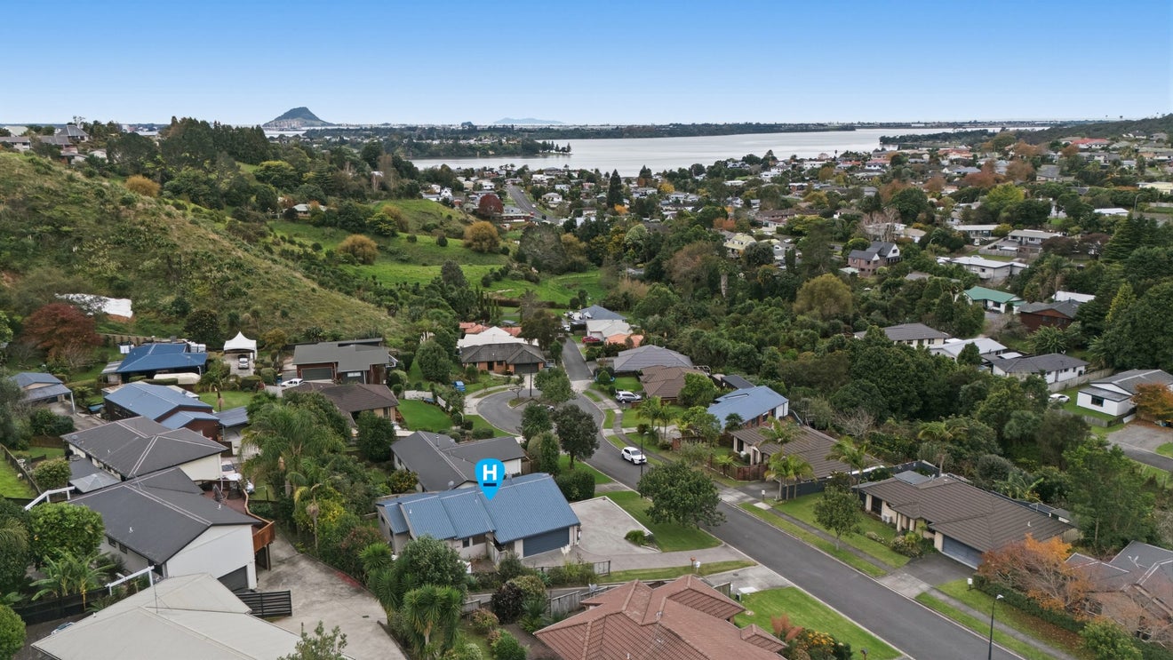 21 Bateleur Close, Welcome Bay, Tauranga - Carousel 13
