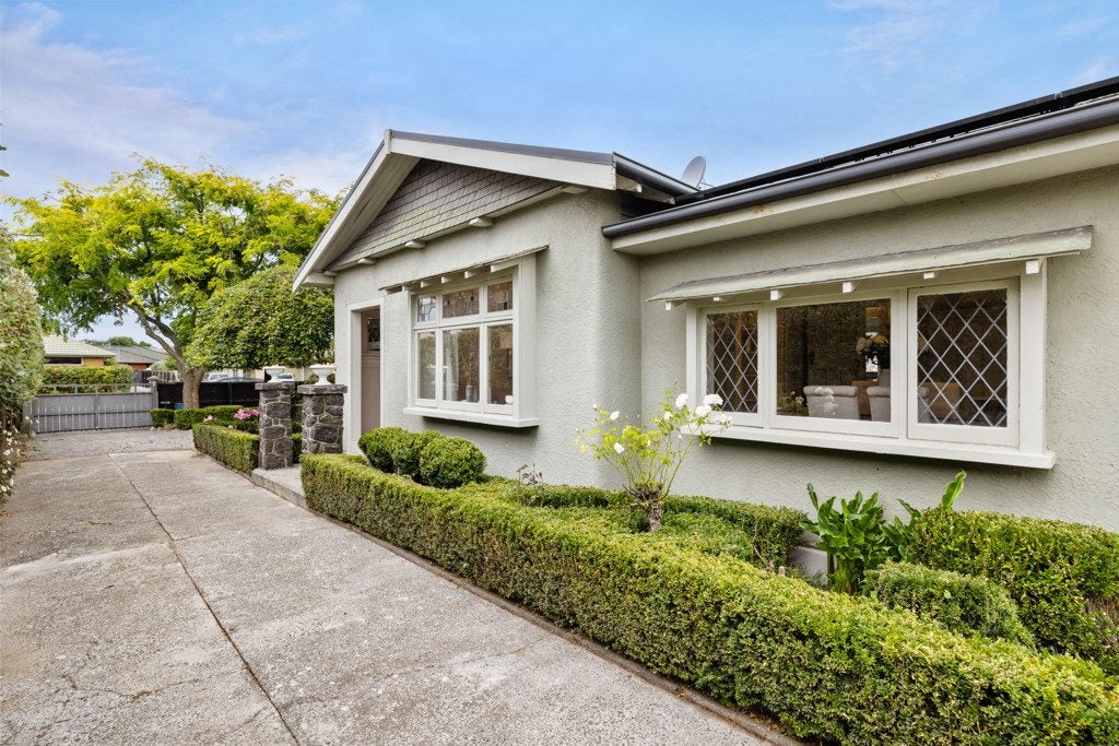 31 Wrights Road, Addington, Christchurch - Carousel 1