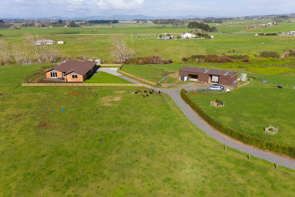71 Mcgowan Road, KARIOITAHI, WAIUKU - Carousel 20