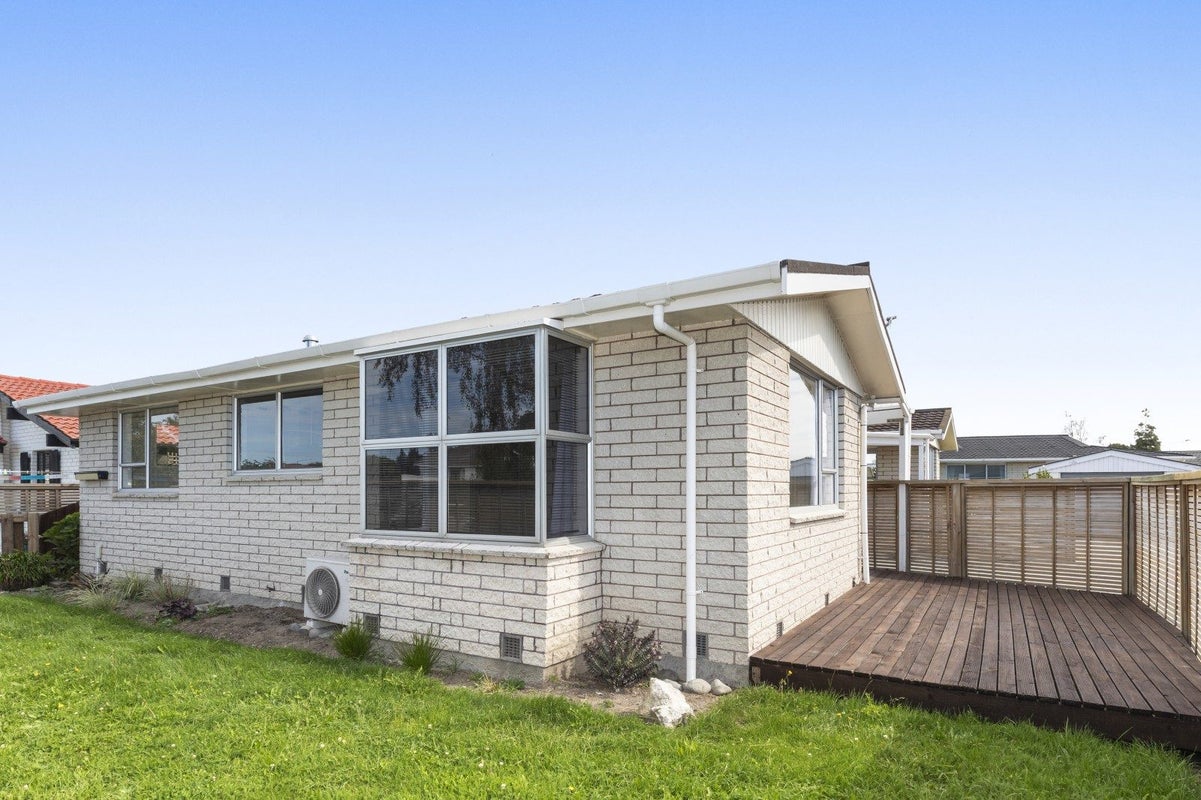 1/4 Manuel Place, Bishopdale, Christchurch - Carousel 10