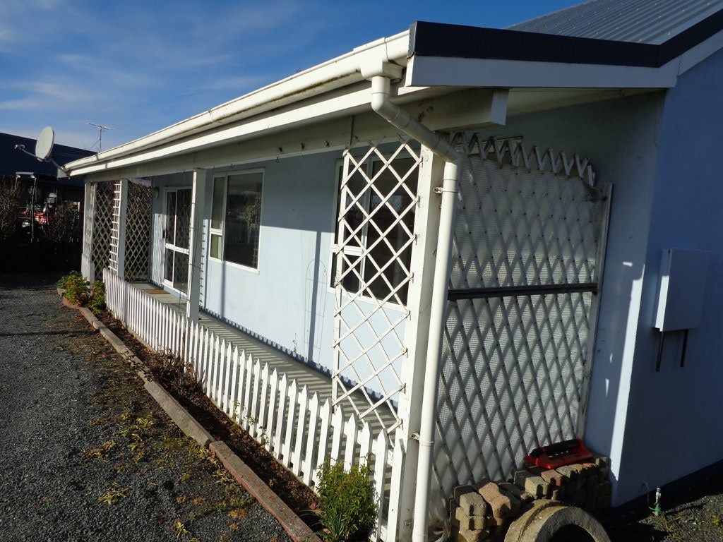 203 Clyde Street, Balclutha - Carousel 21