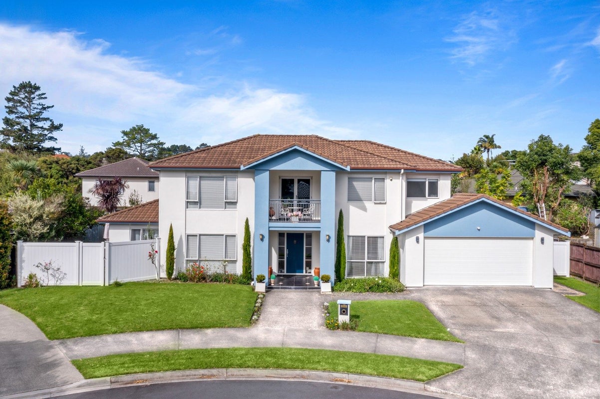 13 Kunzea Place, Greenhithe, Auckland - Carousel 1