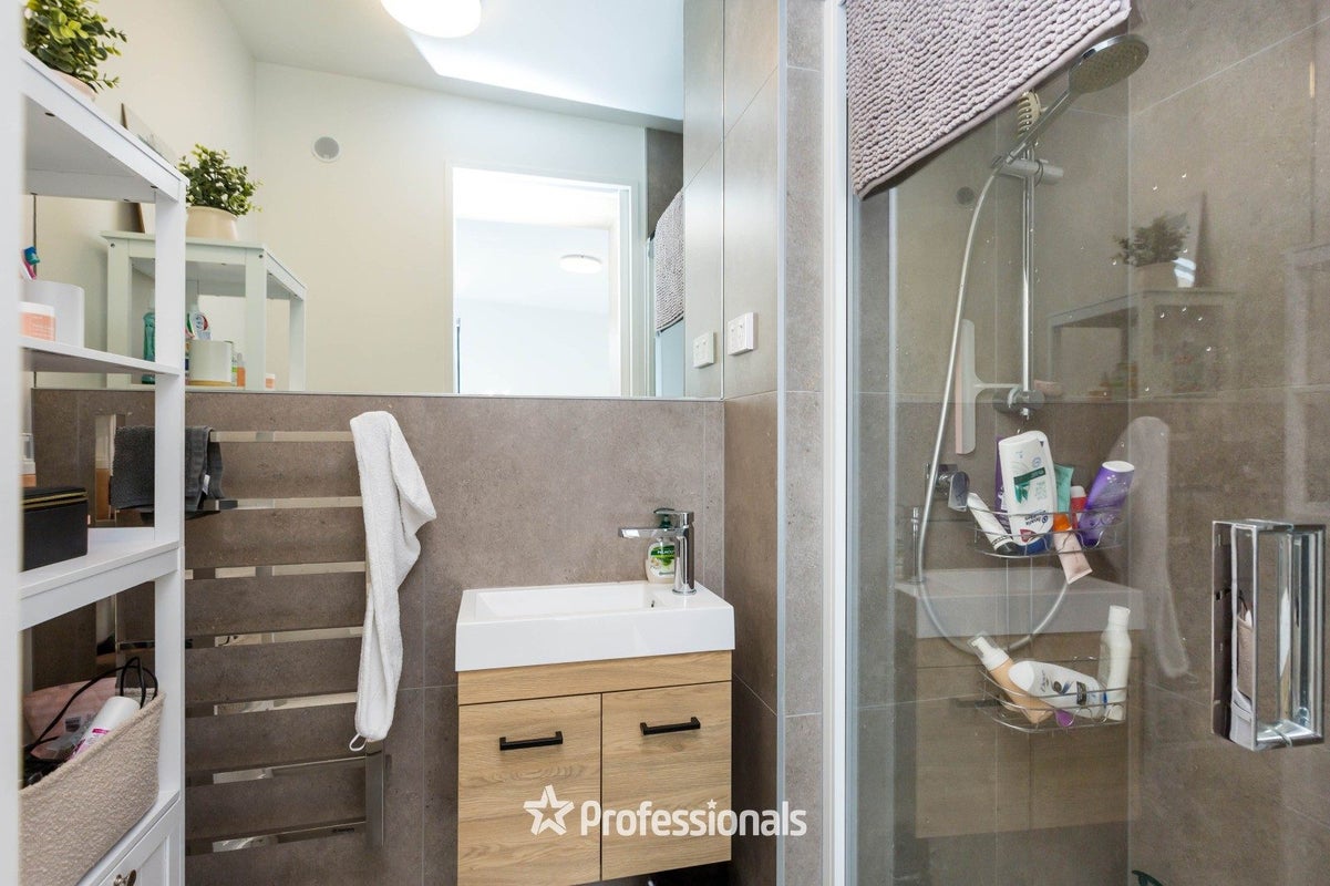 6/67 Tiketike Way, Brooklyn, Wellington - Carousel 16