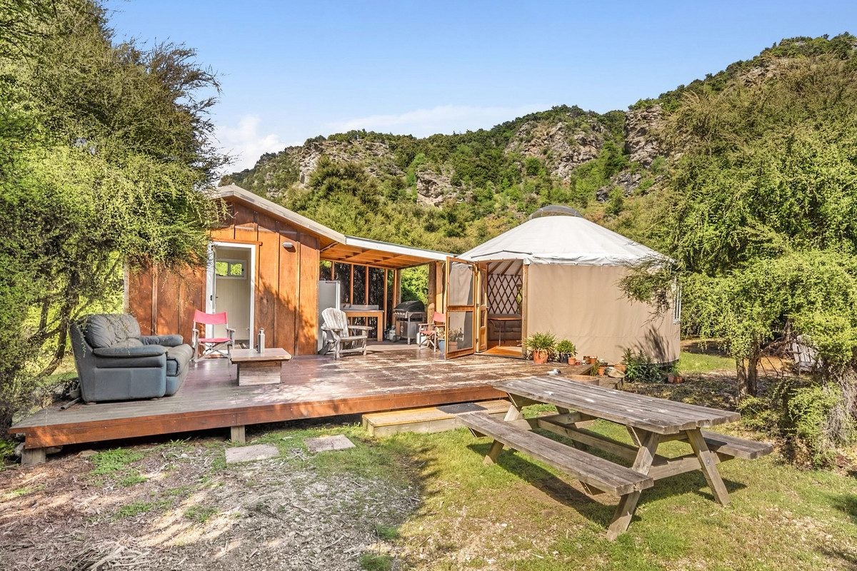 13 Ewing Place, Albert Town, Wanaka - Carousel 2