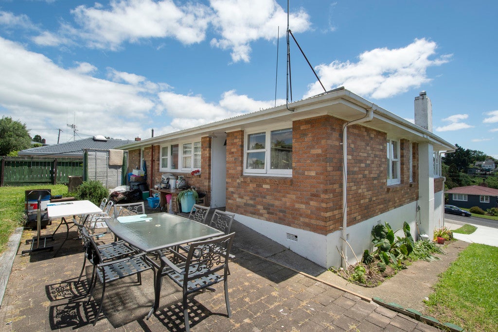60B Esk Street, Parkvale, Tauranga - Carousel 2