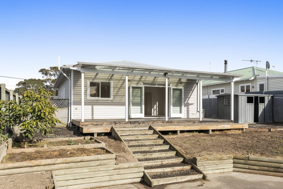 251 Breezes Road, Aranui, Christchurch - Carousel 2