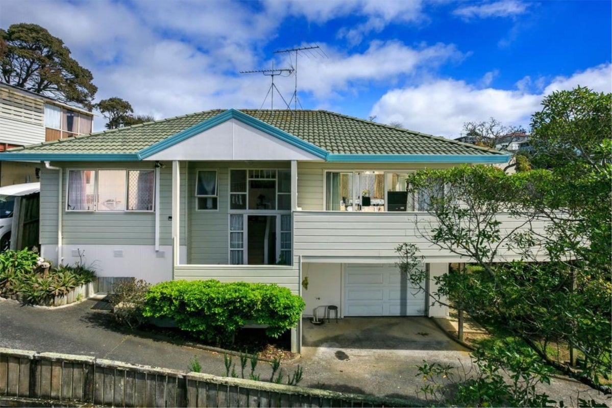 2/80 Bentley Avenue, Glenfield, Auckland - Carousel 2