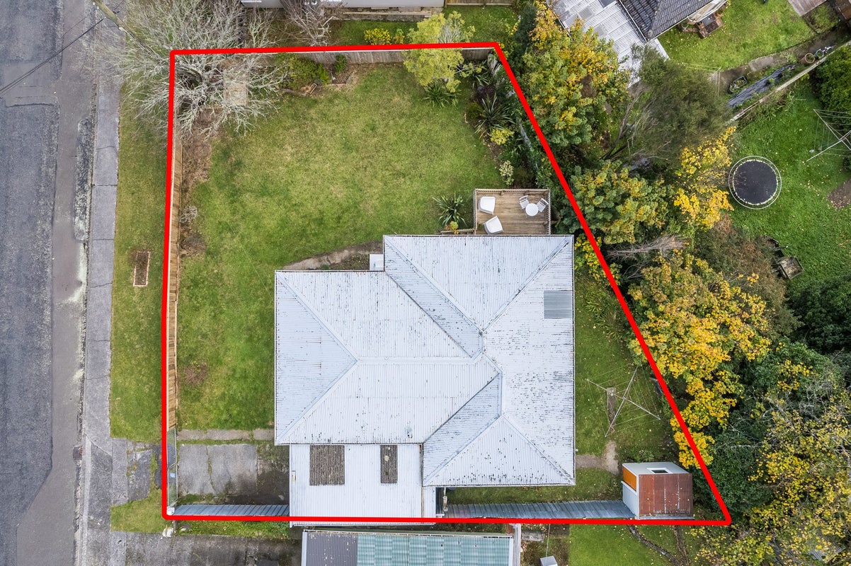 5 Gawler Grove, Wainuiomata, Lower Hutt - Carousel 23