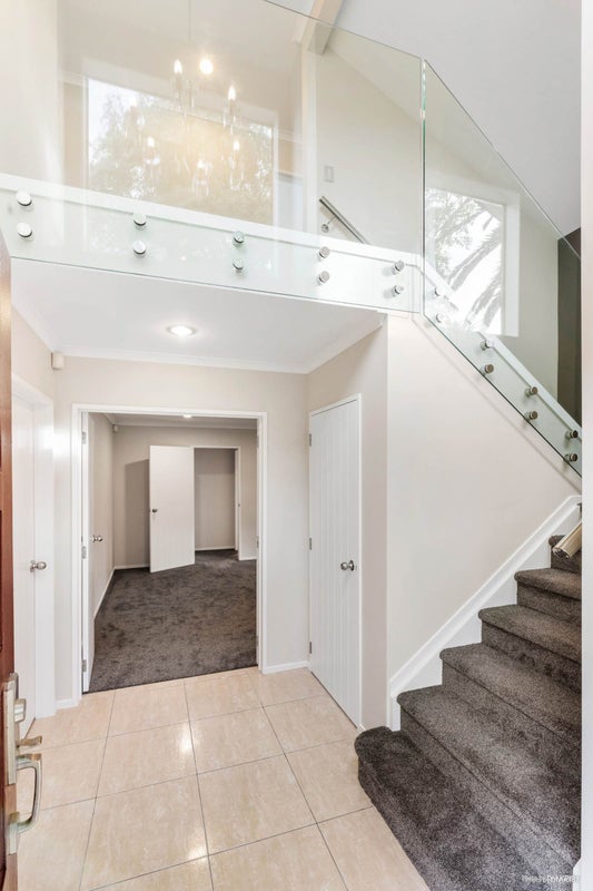 36A Casuarina Road, Half Moon Bay, Auckland - Carousel 2